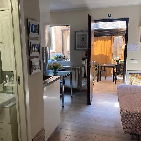 Condotti Apartment Rome Bagian luar foto