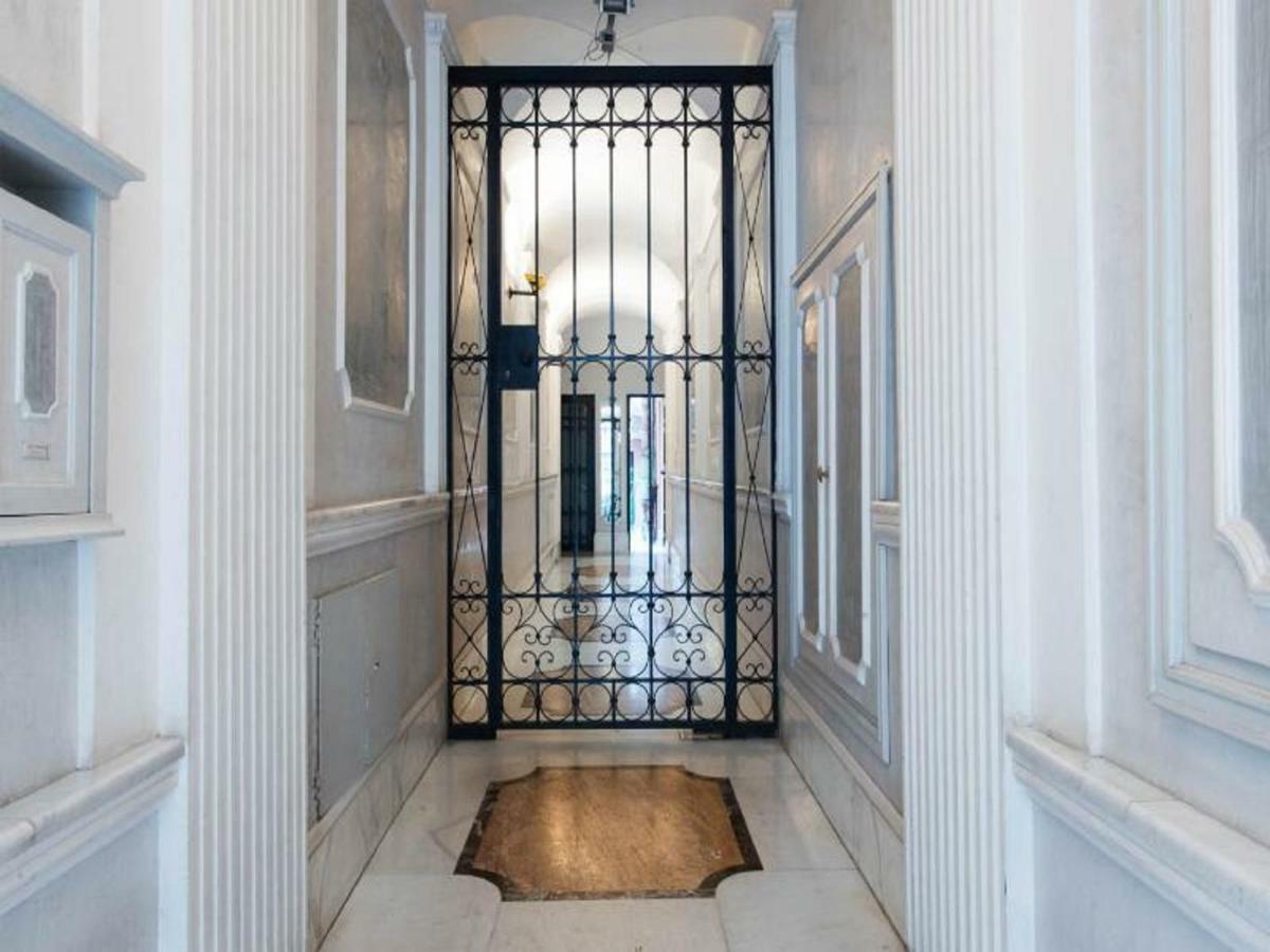 Condotti Apartment Rome Bagian luar foto